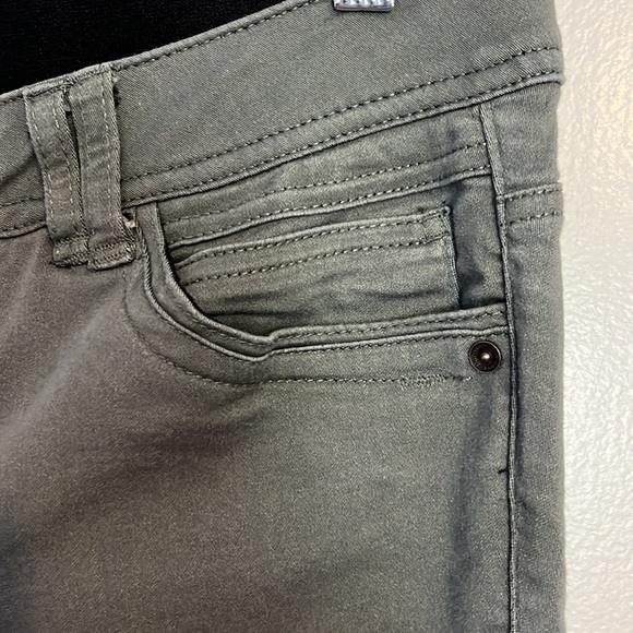 Democracy AB jeans sage green size 4 - Picture 5 of 8